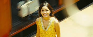 The cast and crew of slumdog millionaire have been on a long, extraordinary journey — not to mention the miles they logged walking back and forth to the stage on oscars night. Guerrilla Freida Pinto Mit Weiblicher Hauptrolle In Mini Serie Von John Ridley Fernsehserien De