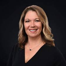 Anna Boles's Instagram, Twitter & Facebook