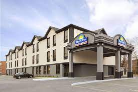 For more information on hotel age requirements, see our article: Days Inn By Wyndham Toronto East Lakeview 73 8 8 Updated 2021 Prices Hotel Reviews Ontario Tripadvisor