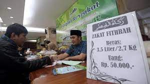Kini tiba waktunya untuk membayar zakat fitrah bagi yang berkemampuan. Membayar Zakat Fitrah Bisa Dilakukan Dengan Cara Apapun
