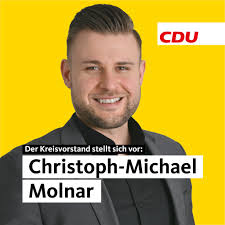 Hi, ich bin Christoph-Michael Molnar und Vorsitzender des  CDU-Kreisverbandes #Wolfsburg. Ich bin 34 Jahre alt und bereits seit 2004  Mitglied der CDU. Zu meinen Hobbys gehören das Krafttraining und die  Gitarre zu
