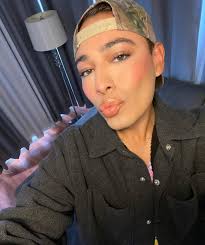 💙 @pridebeautyxoxo