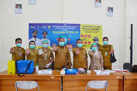 Satu dua hari hilang, katanya, selasa (23/2). Kepala Dinas Kesehatan Prov Kalteng Disuntik Vaksin Covid 19 Dosis Kedua Multimedia Center Provinsi Kalimantan Tengah