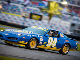 Image result for Daytona Yellow 1994 Reliant