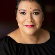 Francisca Petersen's Instagram, Twitter & Facebook