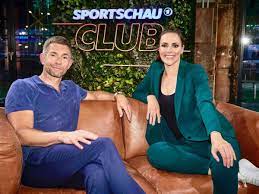 Ihr zufolge handelte es sich dabei nicht um ihre eigene meinung. Die Ideale Kombination Zur Nacht Tv Kritik Zur Fussball Em Die Ard Hat Den Sportschau Club Aufgewertet Svz De