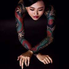 In this article, we'll find out more about who geishas are and what their significance is in tattoos and beyond. There Is Nothing Sexier Than Women With Sleeve Tattoos Here Are 43 Of The Most Breath Japanese Tattoo Women Sleeve Tattoos For Women Girls With Sleeve Tattoos