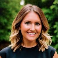 Amanda Breen's Instagram, Twitter & Facebook