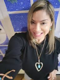 The Twin Sister is perfect for my Country band…