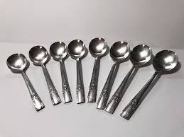 8 Round Soup Spoons Wm A Rogers Aa Heavy Oneida Ltd Artistic 1940 Silverplate Oneidaltd Oneidarogers Vintage Tableware Dinnerware Sets Flatware Napkin