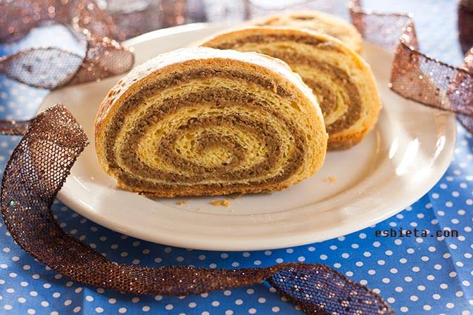 Walnut Roll