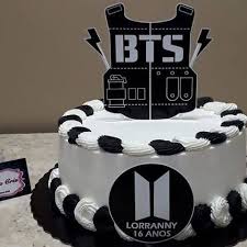 Maybe you would like to learn more about one of these? Pin Oleh Liliana Cardenas Di Bts Kue Kue Ulang Tahun Kue Bolu