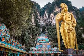 You cannot visit kuala lumpur without visiting klcc, chinatown or indeed the batu caves murugan temple which feature batu caves giant that is lord muruga. How To Get To Batu Caves From Kuala Lumpur A Complete Guide Daily Travel Pill
