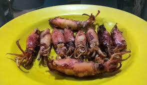 Tata kerang dengan jarak sekitar 2,5 cm di atas wajan. Cumi Asin Wikipedia Bahasa Indonesia Ensiklopedia Bebas