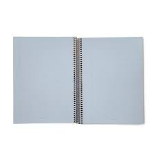 Es liegt plan auf dem tisch. Nachfullblock A5 Mit Gold Spiralbindung In Gold Smythson