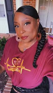 Praying for my niece LaTonya Logan-Readus This is her story. Please lift  her and her family up. JESUS! Is all I can say. Guide me through this year  2017 to hold strong