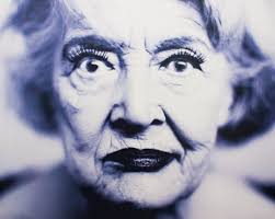 🎨#bepositive “ROLAND DELCOL, UN PARCOURS POSTMODERNE” À LIÈGE La Galerie  des Beaux-Arts consacre une exposition au peintre et dessinateur belge  Roland Delcol, né à Bruxelles en 1942. Son œuvre livre un univers