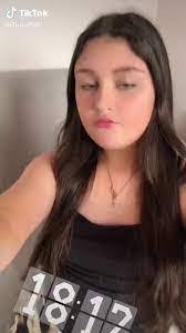 Lilly Duffy's Instagram, Twitter & Facebook