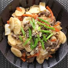 Simple cooking with everyday ingredients home cooking show brings to you a wide range of recipes with simple cooking methods using everyday ingredients available in our kitchens. Korean Stir Fried Rice Cakes A Day In The Kitchen