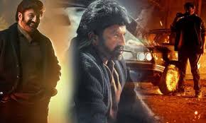 డాకు మహారాజ్ గా బాలయ్య... చరణ్ కు పోటీగా రాబోతున్న బాలకృష్ణ