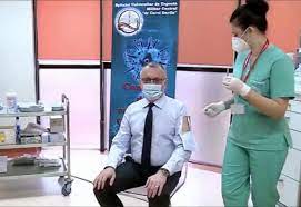 Ponta kabinesinde milli eğitim bakanı olarak. Video Gest Neobisnuit Al Ministrului EducaÅ£iei Si A Comandat CÄƒmaÈ™Äƒ SpecialÄƒ Pentru Vaccinare Stiri Pe Surse Cele Mai Noi Stiri