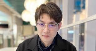 Ellen Archie's Instagram, Twitter & Facebook