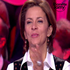 La peur serait contagieuse... Idée reçue ou réalité ? Rendons-nous dans une  maison hantée afin d'en avoir le cœur net 😨 Vidéo réalisée en  collaboration commerciale avec le Parc Astérix