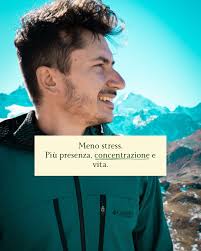 Quante volte durante la giornata poni attenzione sul tuo respiro? :) Il  respiro è il nostro pannello di controllo, sempre con noi. La cosa  incredibile è che possiamo utilizzarlo in qualsiasi situazione,