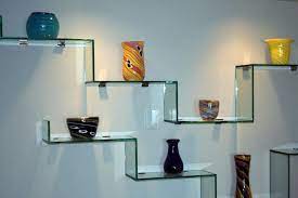 They amplify a brilliant splash of color shelving is one of the most articulate & innovative way to stuff things. Modernize Your Home Interior With Decorative Glass Shelves