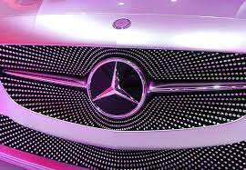 Maybe you would like to learn more about one of these? Wanted A Lady For A Diamond Grille Stylepark