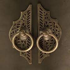 Produck dan jual handle pintu/gebyok antik, lampu hias, accesories meuble berbagai model dan ukuran, jaminan kualitas dan. Jual Produk Handle Pintu Antik Motif Termurah Dan Terlengkap Juli 2021 Bukalapak