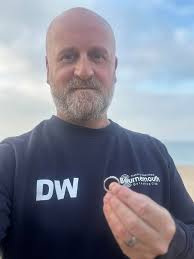 235 people helped and 253 items returned! Last night I was over at  Sandbanks looking for a key with no luck, was there til around 11:45pm when  I was tagged in a