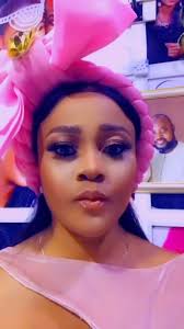 Tamara's Special Free Performance for Fans