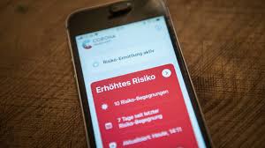 Bei der statusanzeige erhöhtes risiko wird der nutzer informiert, dass ein erhöhtes infektionsrisiko besteht, da er innerhalb der vergangenen 14 tage über einen längeren. Corona Warn App Positiven Corona Test Teilen Ist Vielen Zu Kompliziert Dlf Nova
