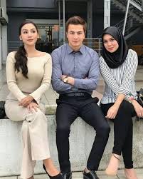 En suami mat salih celup. En Suami Mat Salih Celup