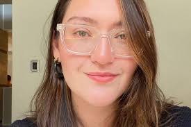 María Isabel Martín Hidalgo, primer lugar en el concurso Rafael Cadenas de  poesía joven