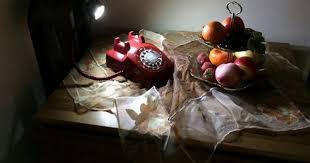 Decouvrez Comment Fabriquer Une Lampe Tres Originale Avec Un Vieux Telephone Lamba Fikirler Avize