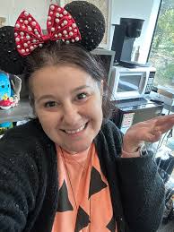 Mrs. Ketcham (@MrsTech)