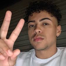 Max Rocha (@eumaxrocha) • Instagram photos and videos