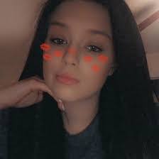 Colleen Valentine's Instagram, Twitter & Facebook