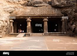Elephanta caves mumbai hi-res stock ...