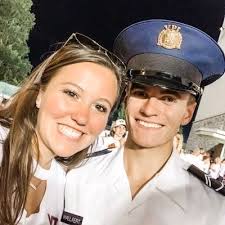 Kaitlin Baumgartner (@kaitbaumer)