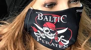 Pirates are criminals who steal vessels, people and goods on the sea and coastal areas. Baltic Pirates Individuelle Schnellboottouren Auf Der Ostsee