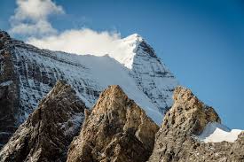 Mount Robson In The Canadian Rockies Pan American Trail Climbing
