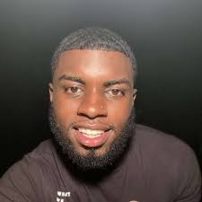 Kaleb Muñoz (@kalebm76)