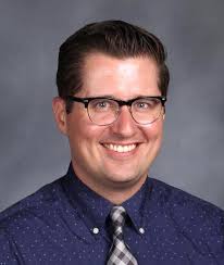 Welcome New School Administrators The Duneland School Corporation has named  new administrators at Jackson Elementary School and Chesterton Middle  School for the 2019-2020 school year. Samuel J. Marshall has been named the