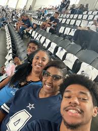 Susan Ladd (@hudson28ladd)