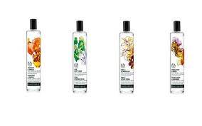 Sandalwood And Ginger Body Linen And Room Spray From The Body Shop Makes You Feel Warm And Cozy The Body Shop Room Spray Product Junkie