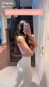 Welcome to your 15 minutes full body stretching routine! Micaela Benavente Micaelabenavente Profile Pinterest