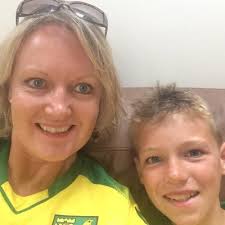 Emma Youngman (@EmmaYoungman4)